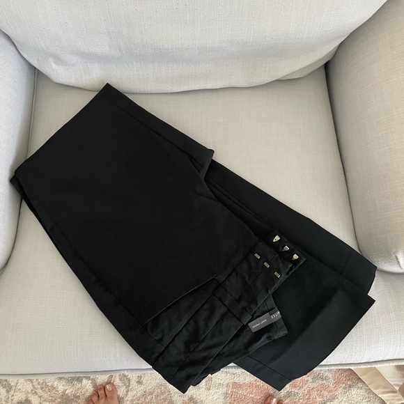 The Limited Wide Leg Black Pants - Picture 4 of 6